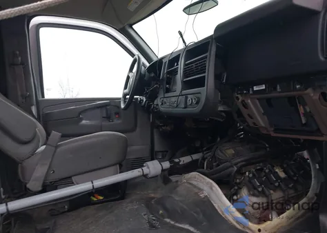 2015 Chevrolet Express 2500 Work Van from USA, damaged, VIN 1GCWGGCF4F1270155